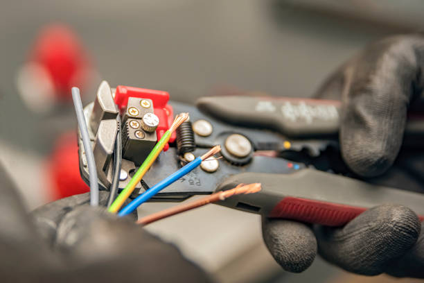 Affordable Emergency Electrician in Leawood, KS